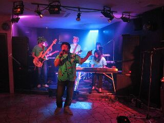 20110529AJOBE03.jpg