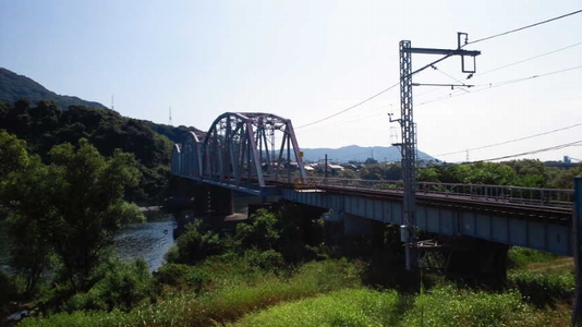 鉄橋