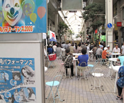 古町街角パフォーマンス