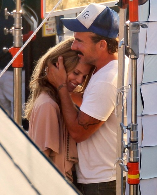 AnnaLynne-McCord-Is-Dating-Dominic-Purcell-1.jpg