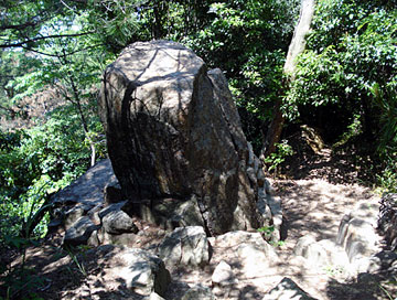 広島のパワースポット　二葉山　太陽の岩