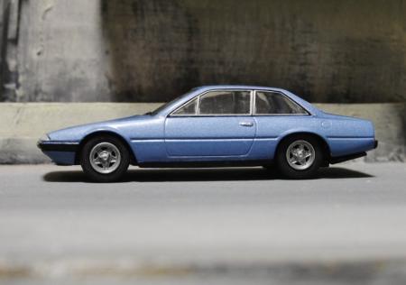 ferrari 365gt42+2 3