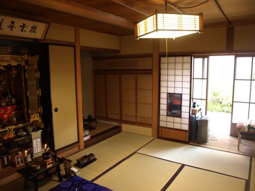 6仏壇の部屋