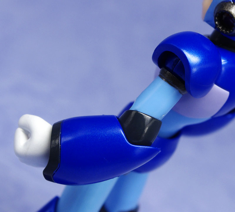 darts_megamanx_11.jpg