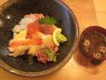 海鮮丼