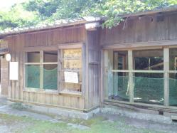 当時の将校の住居跡なども残されています。