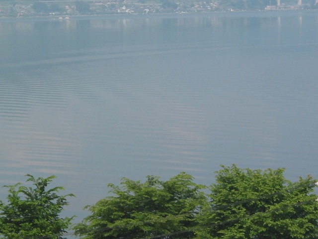 0608諏訪湖 (風が見えます)