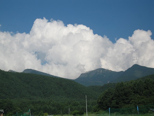 0716雲と山 (1)